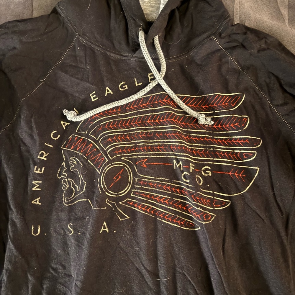 American Eagle Outfitters Black Graphic Hoodie - Picture 3 of 6